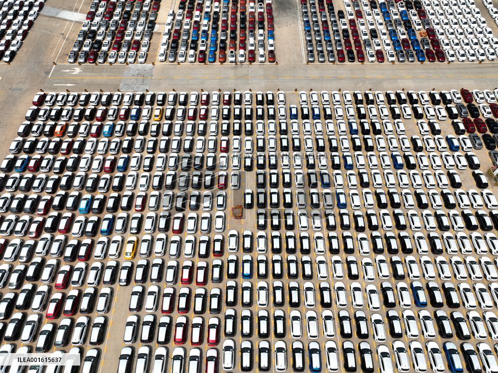 Vehicles Shipment Export Growth in China