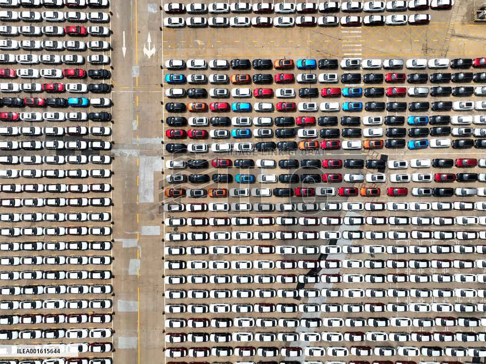 Vehicles Shipment Export Growth in China
