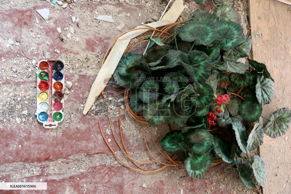 Destroyed school in Krakhove