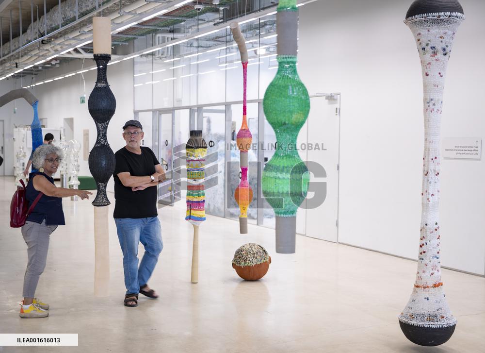 MIDEAST-JERUSALEM-BEZALEL ACADEMY-EXHIBITION