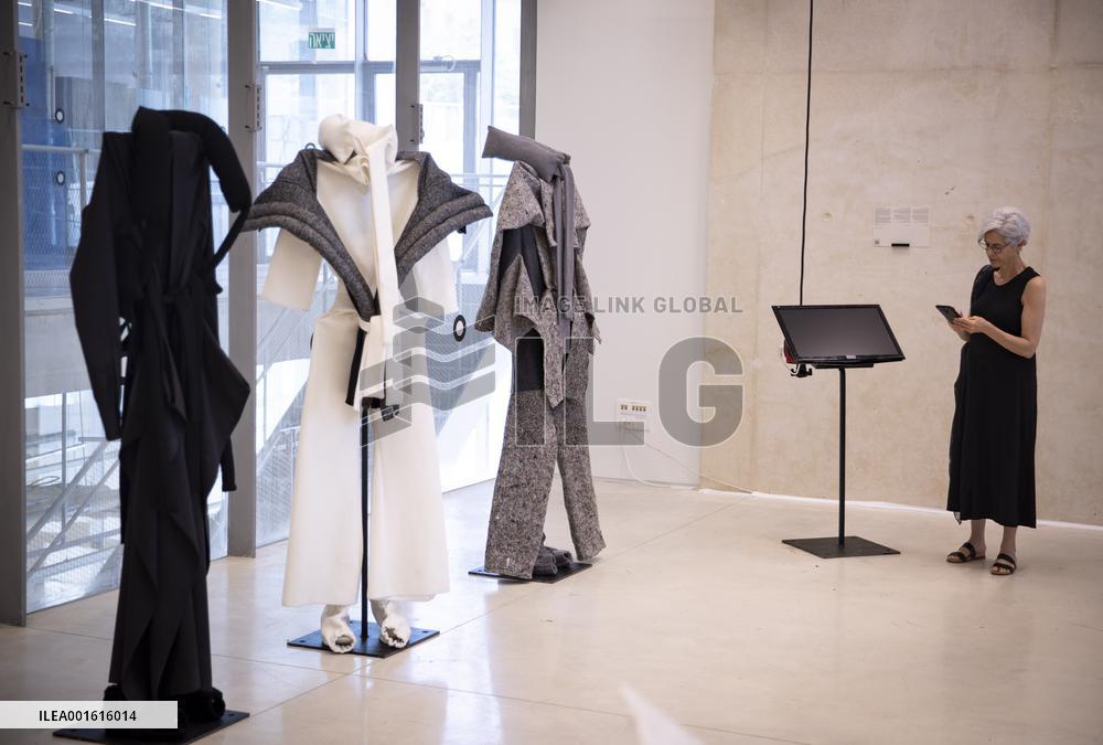 MIDEAST-JERUSALEM-BEZALEL ACADEMY-EXHIBITION