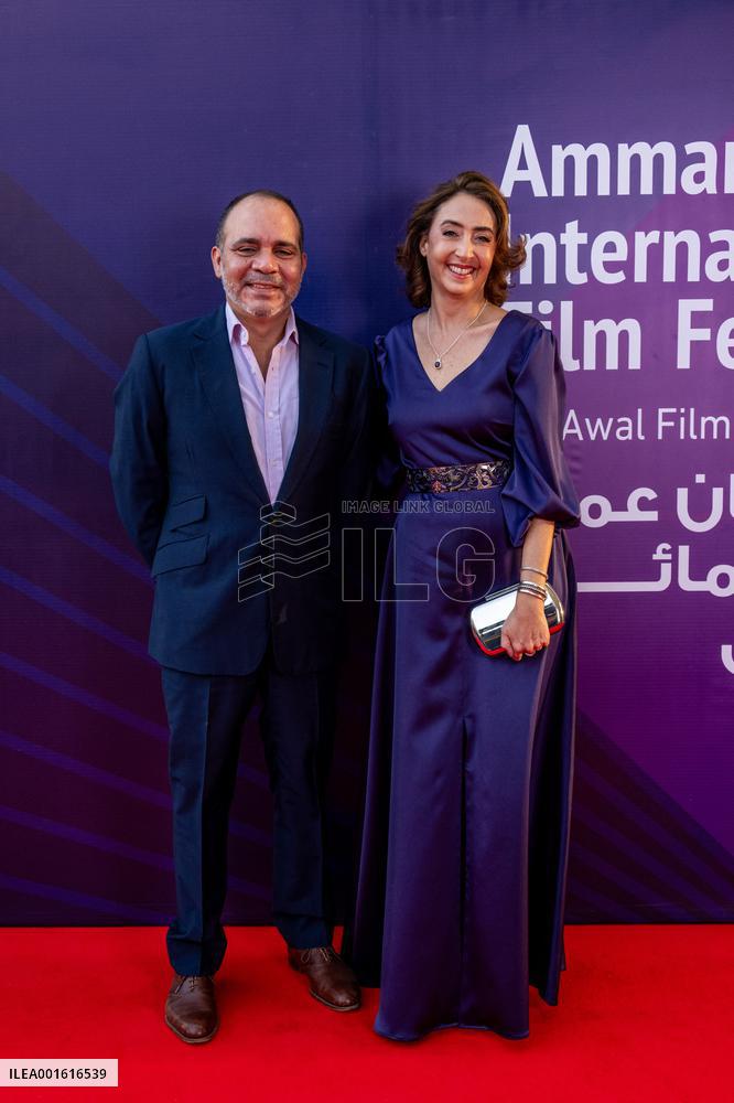 Prince Ali of Jordan Poses With His Family - Amman