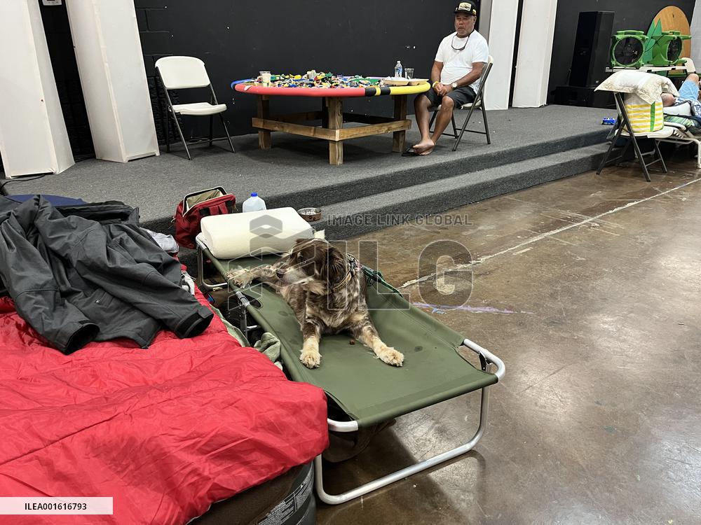 U.S.-HAWAII-MAUI ISLAND-WILDFIRES-EVACUEES-SHELTER