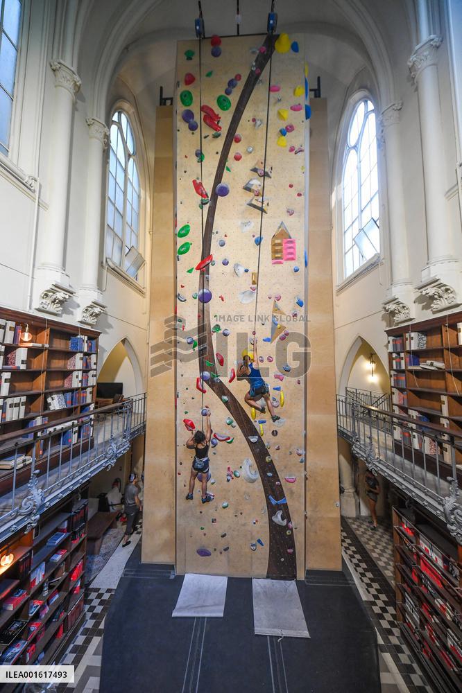19th Century Church Transformed Into A Climbing Wall - Paris