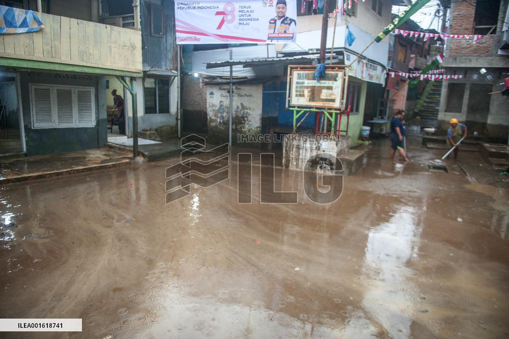 Flood Before Ceremony For The 78th Independence Day - Indonesia
