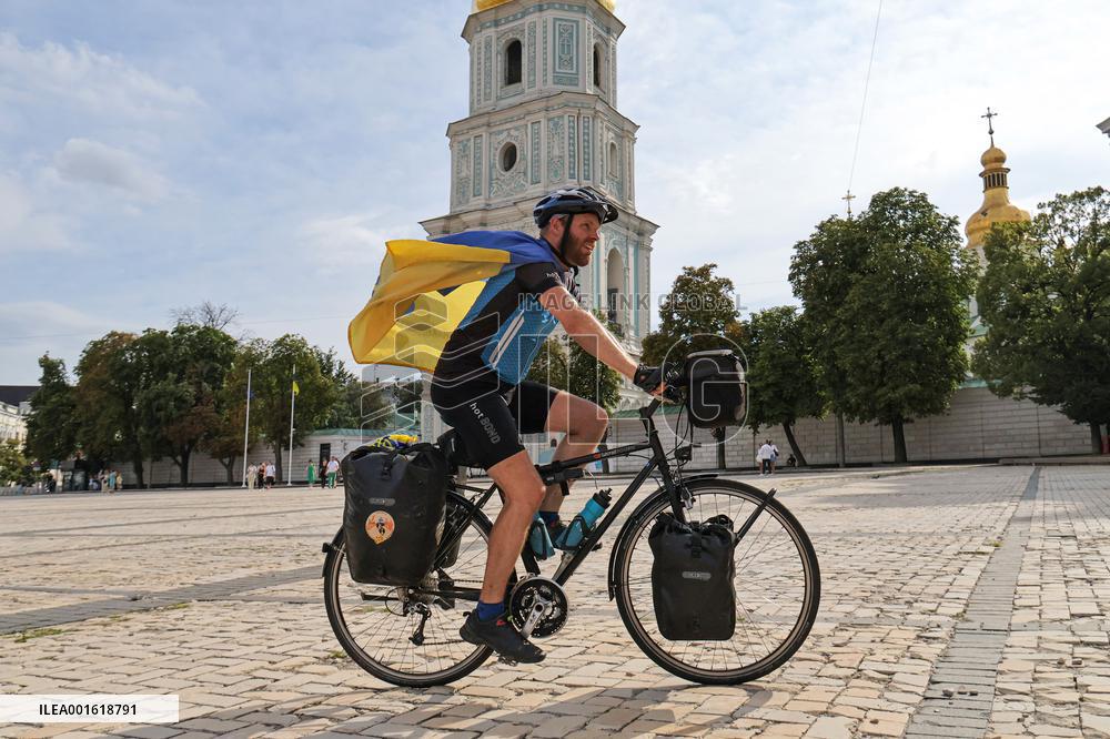 Michael Merten arrives in Kyiv