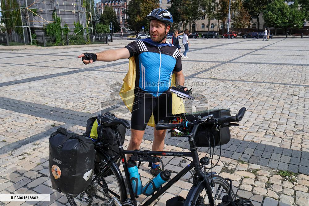 Michael Merten arrives in Kyiv