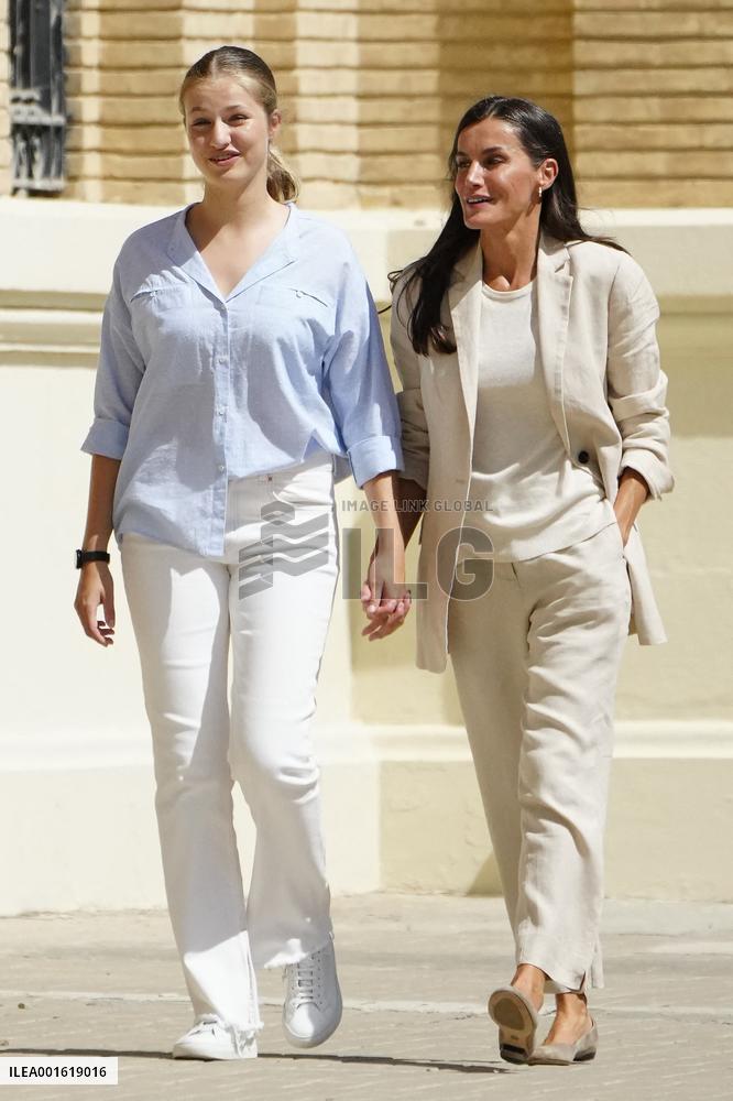 Princess Of Asturias Enters Military Academy - Zaragoza