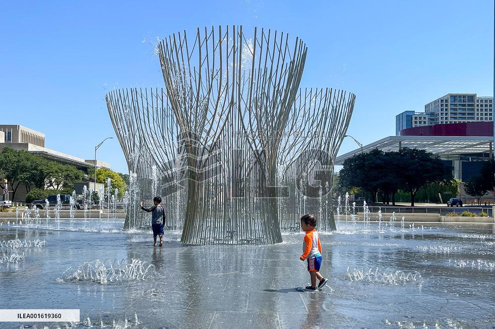 U.S.-TEXAS-DALLAS-HEATWAVE