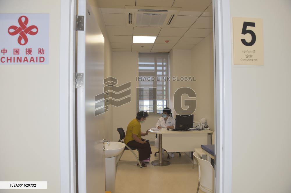 CAMBODIA-PHNOM PENH-CHINESE MEDICAL TEAM