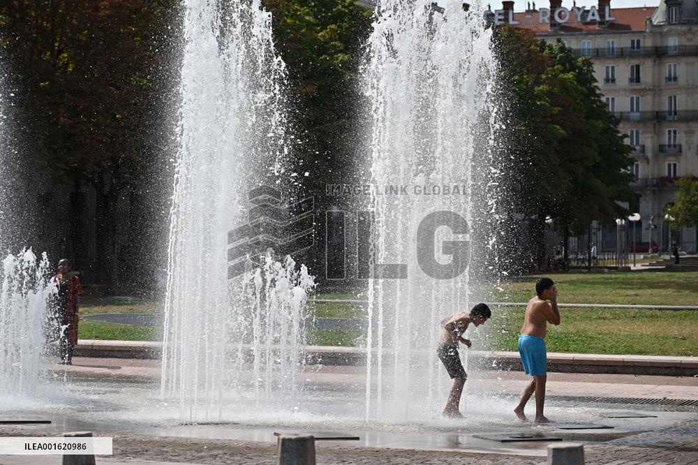 Heatwave In Lyon