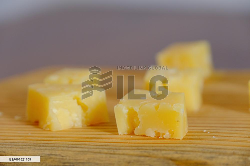Mahon Cheese Making - Menorca