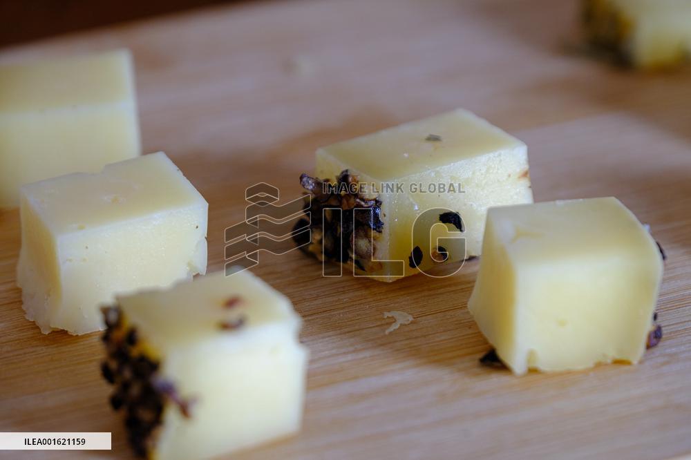 Mahon Cheese Making - Menorca