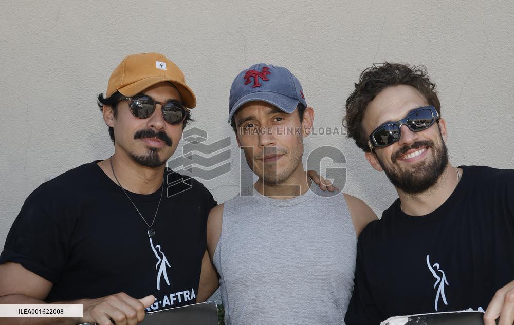 SAG-AFTRA and WGA Strike outside Warner Bros - LA