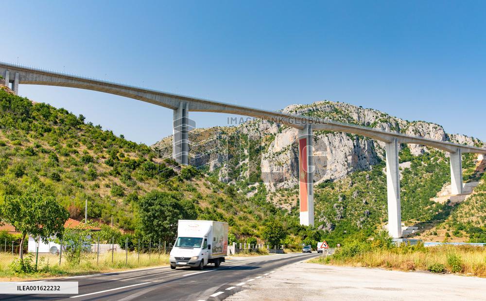 MONTENEGRO-PODGORICA-CHINA-HIGHWAY