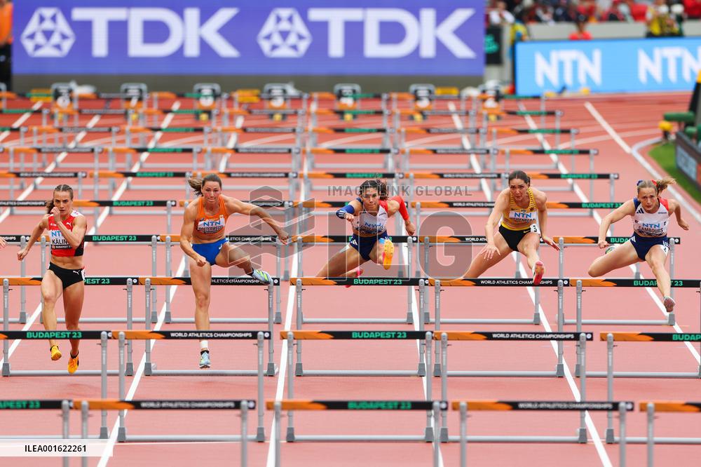 (SP)HUNGARY-BUDAPEST-ATHLETICS-WORLD CHAMPIONSHIPS-WOMEN'S HEPTATHLON-100M HURDLES