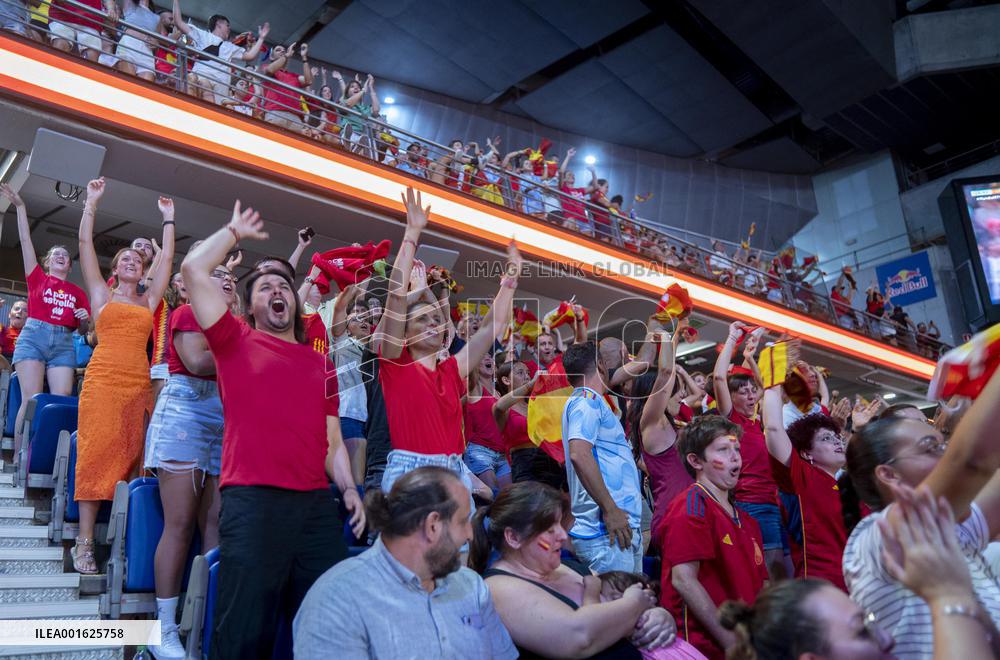 Fans Watch Women's World Cup Final - Spain