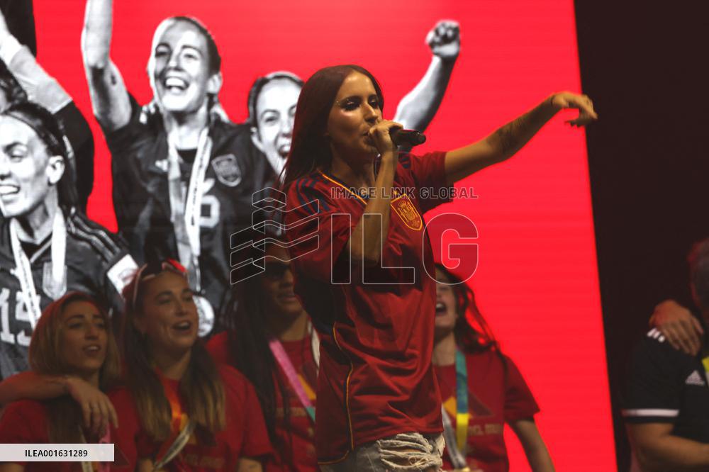Spanish National Team Players Arrive To Spain