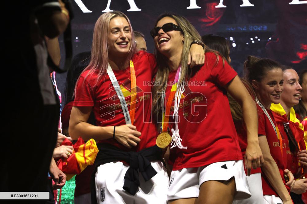 Spanish National Team Players Arrive To Spain