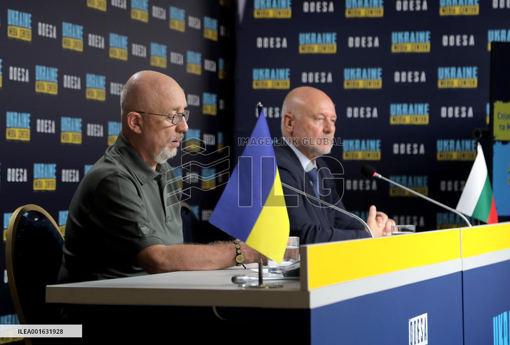 Briefing of Ukrainian and Bulgarian defence ministers in Odesa