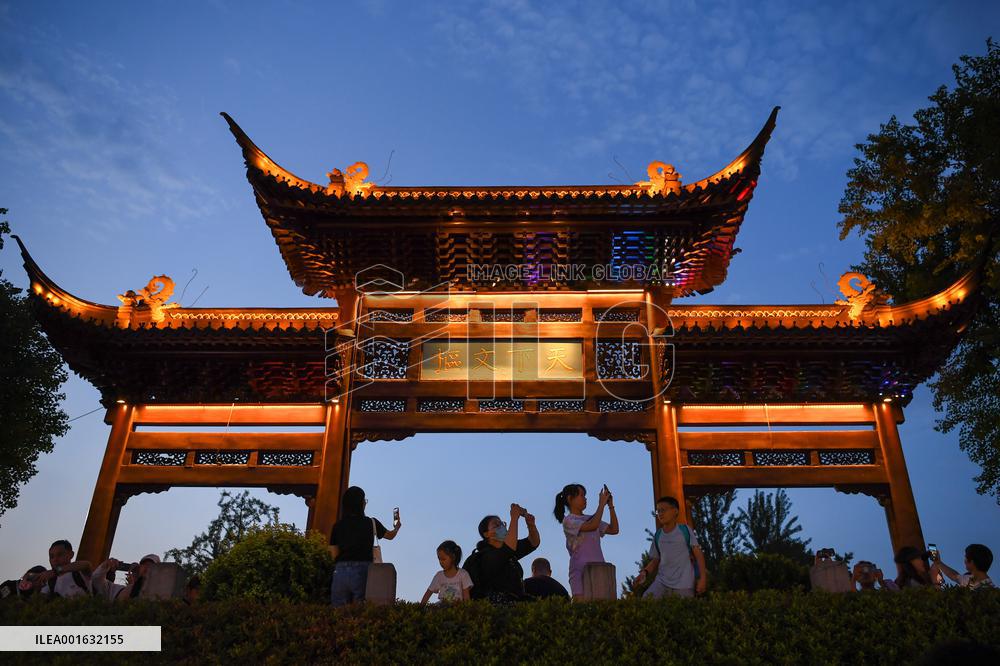 CHINA-JIANGSU-NANJING-NIGHTTIME ECONOMY (CN)