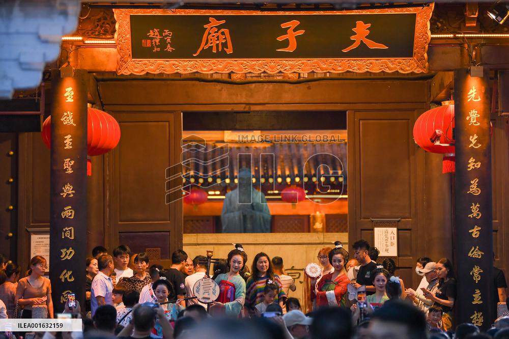 CHINA-JIANGSU-NANJING-NIGHTTIME ECONOMY (CN)