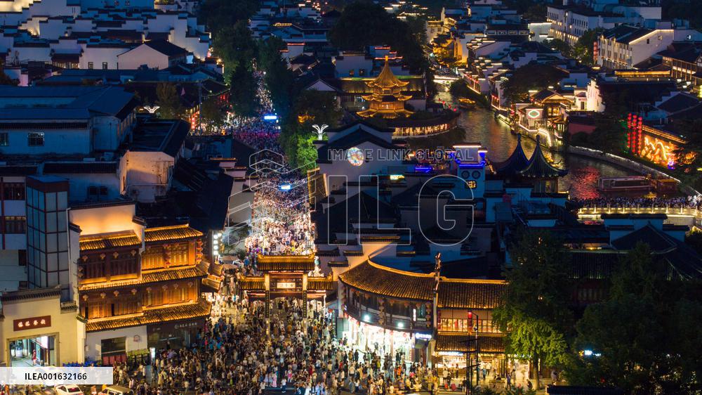 CHINA-JIANGSU-NANJING-NIGHTTIME ECONOMY (CN)