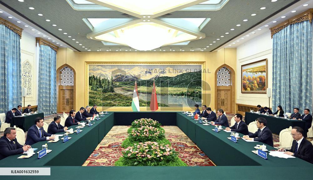 CHINA-BEIJING-HE LIFENG-RUSTAM EMOMALI-NATIONAL ASSEMBLY OF TAJIKISTAN-MEETING (CN)