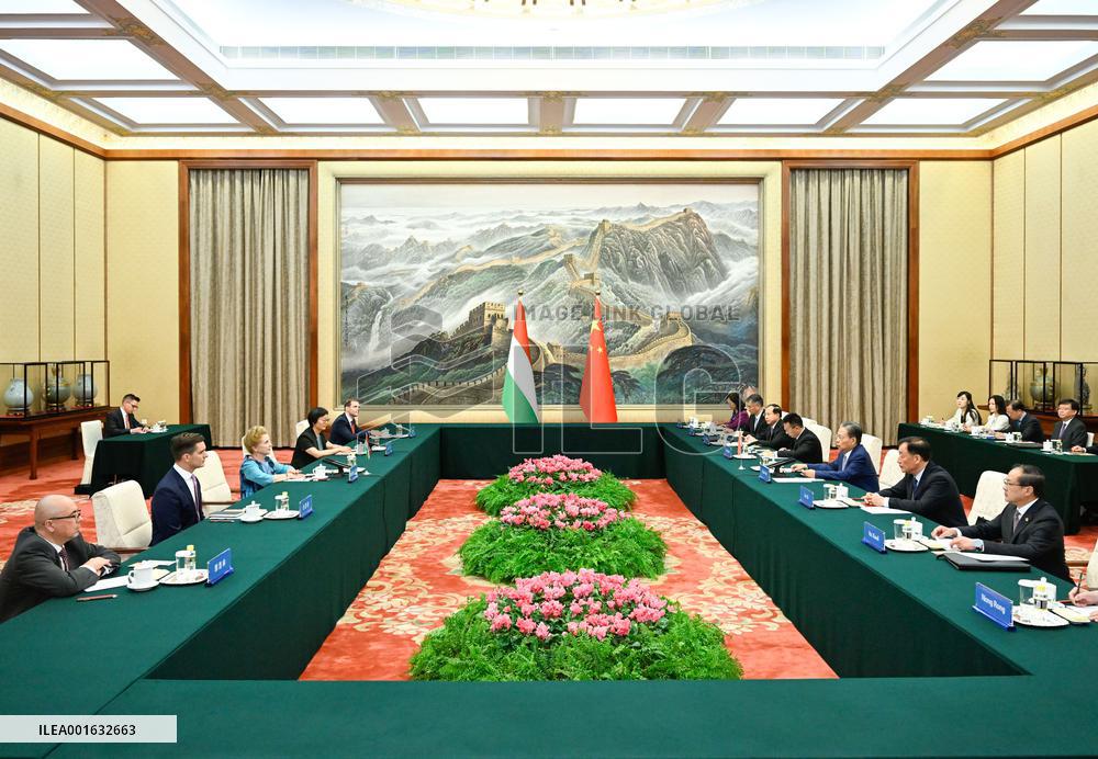 CHINA-BEIJING-ZHAO LEJI-HUNGARY-MEETING (CN)