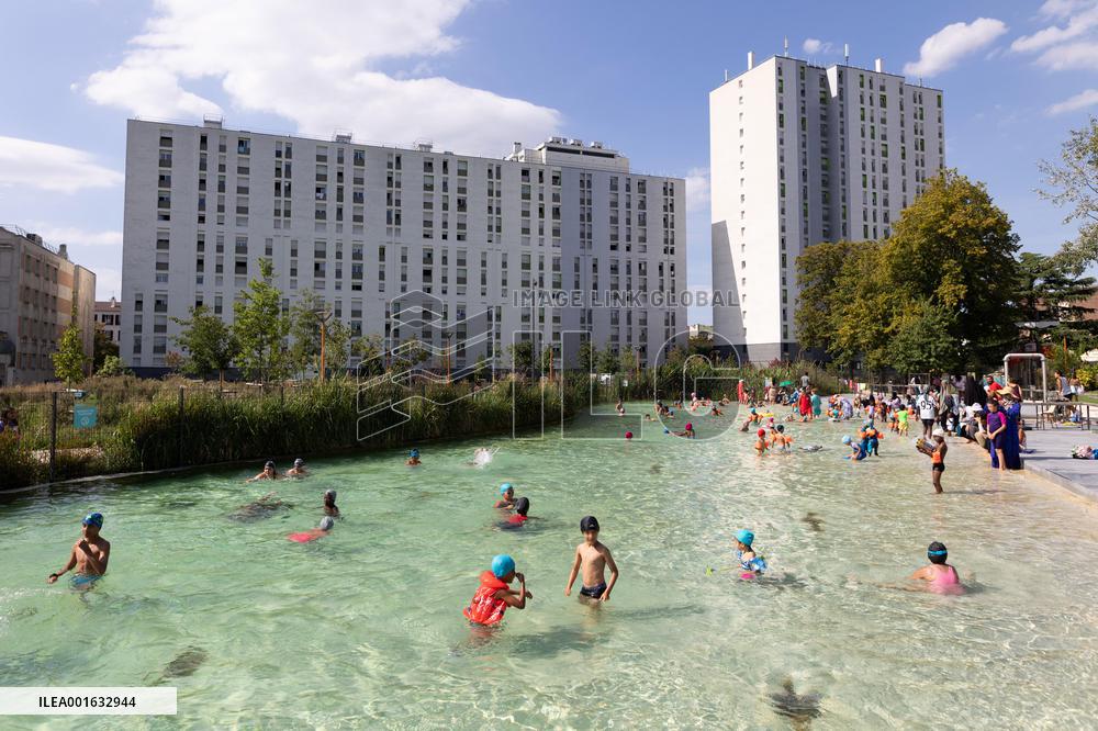 Children Swim In A Natural Pond - Pantin