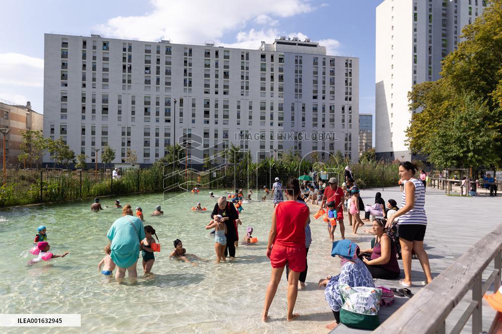 Children Swim In A Natural Pond - Pantin
