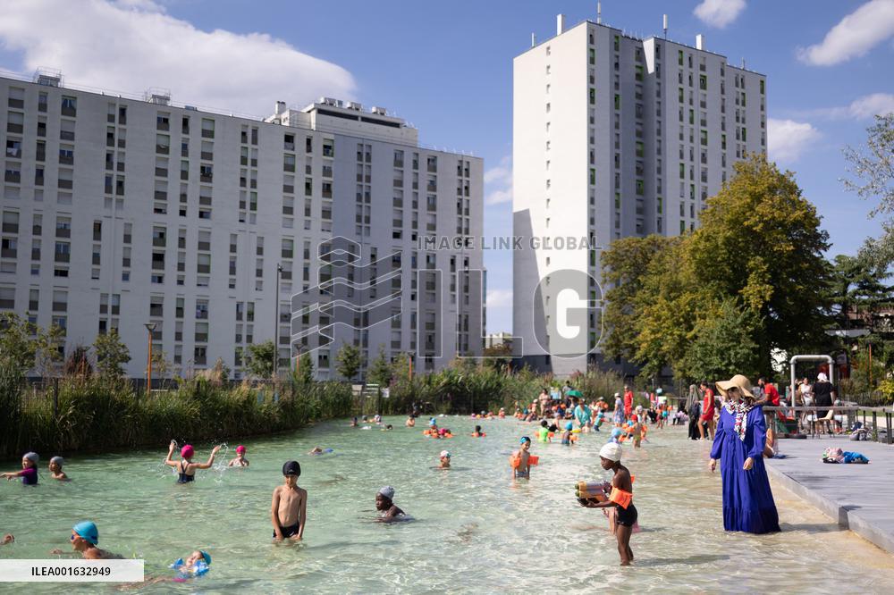 Children Swim In A Natural Pond - Pantin