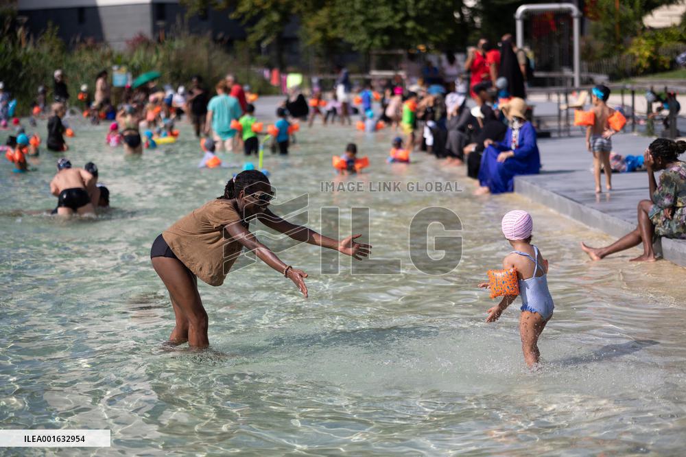 Children Swim In A Natural Pond - Pantin