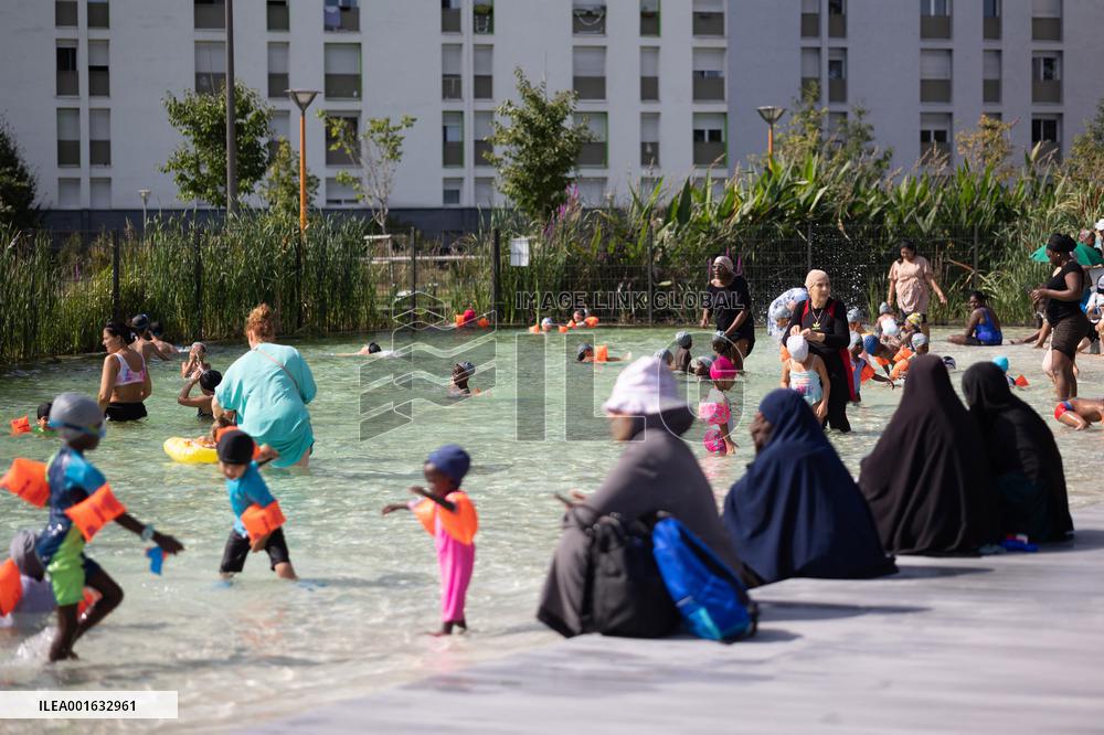 Children Swim In A Natural Pond - Pantin