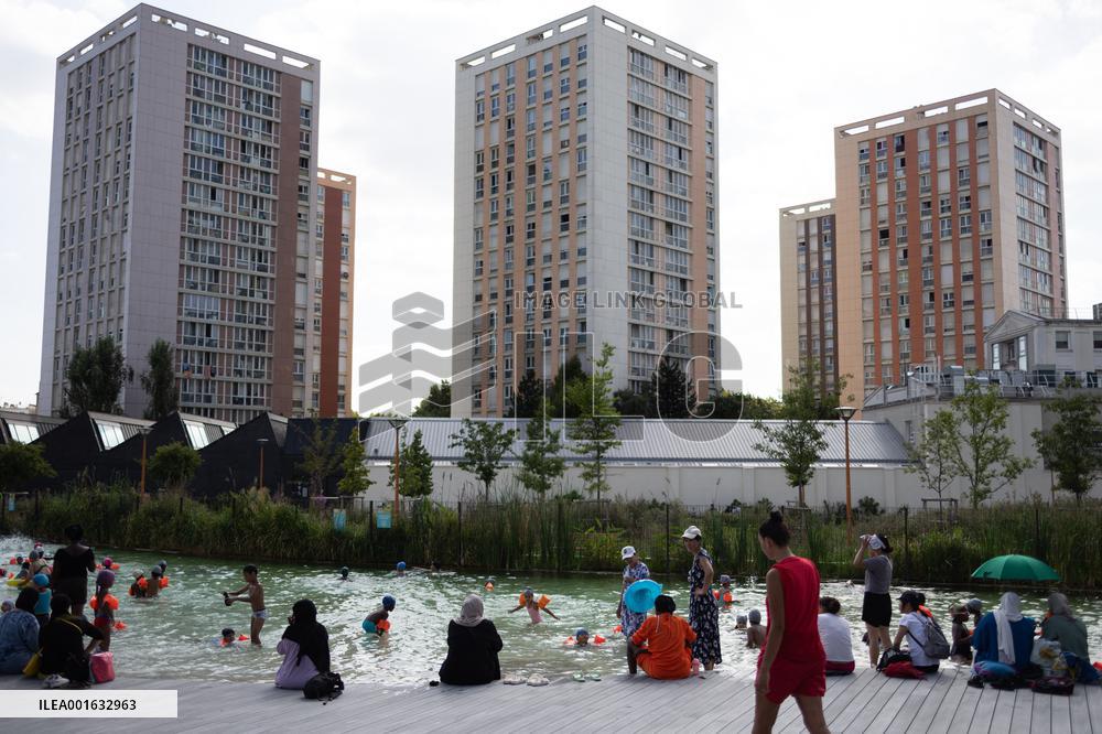 Children Swim In A Natural Pond - Pantin