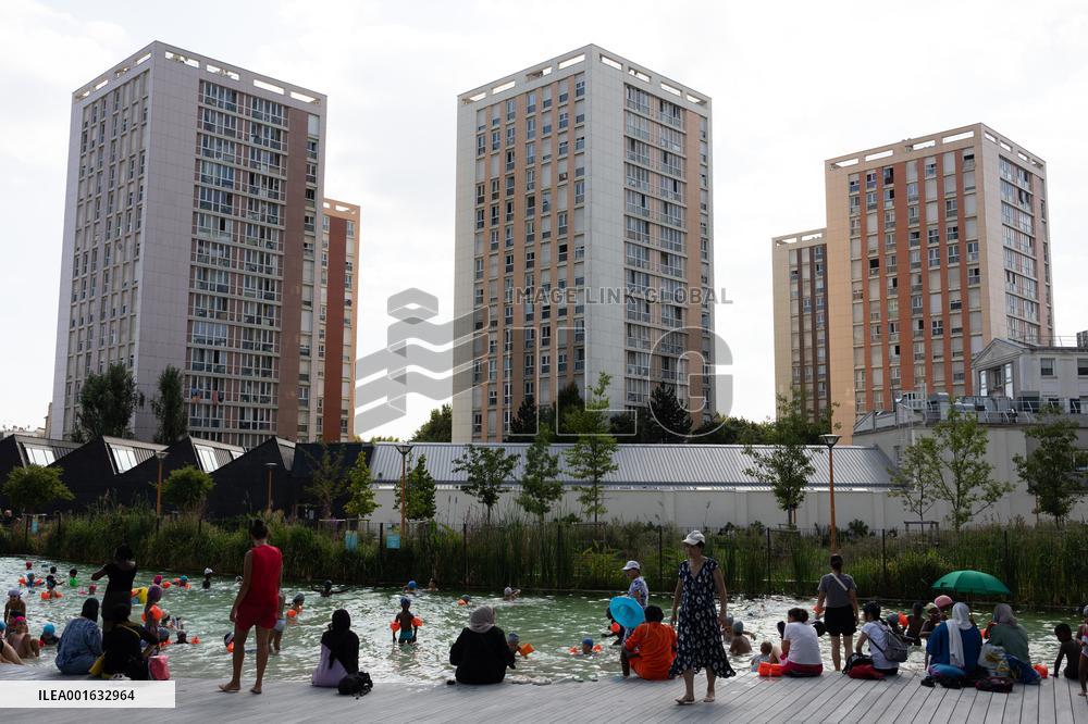 Children Swim In A Natural Pond - Pantin