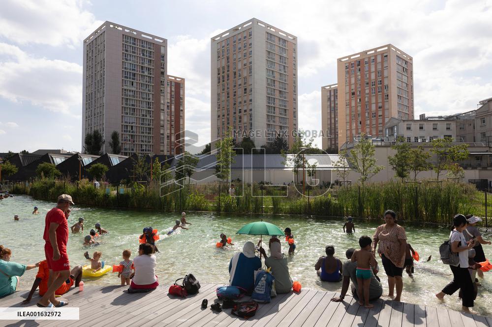 Children Swim In A Natural Pond - Pantin