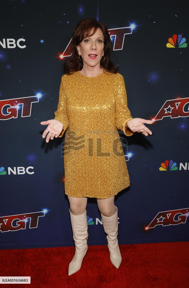 America's Got Talent Season 18 Live Show - LA