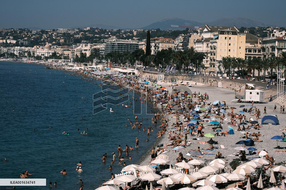 FRANCE-NICE-DAILY LIFE-HEATWAVE