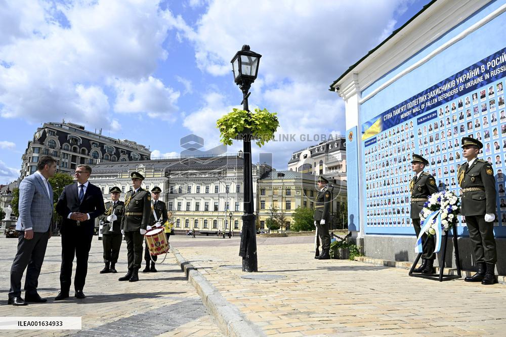 Finnish Prime Minister Petteri Orpo visits Ukraine