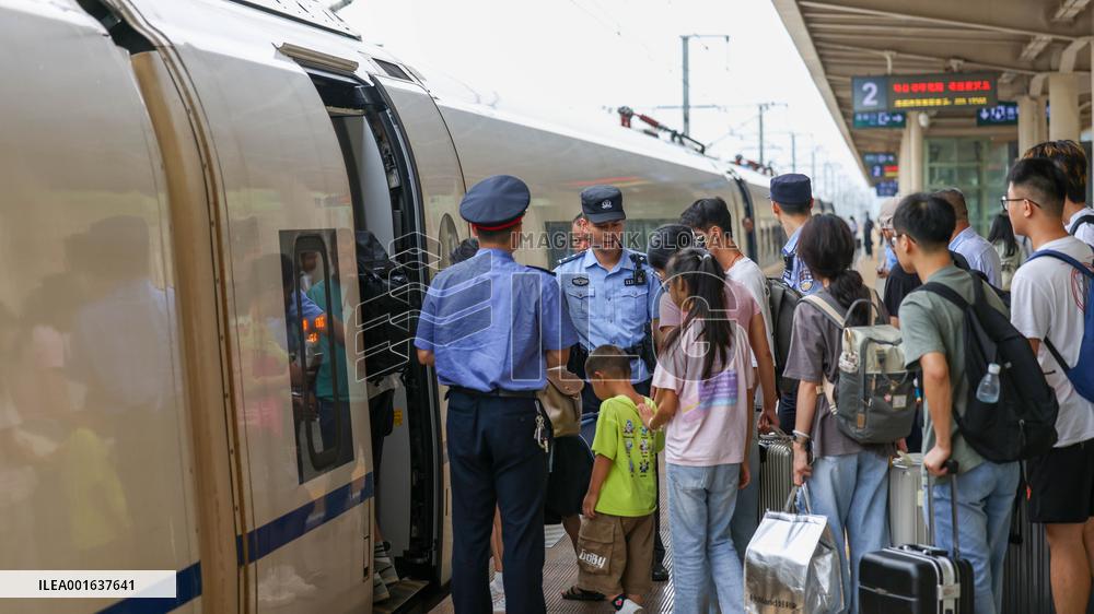Railway Police Service in Tongren