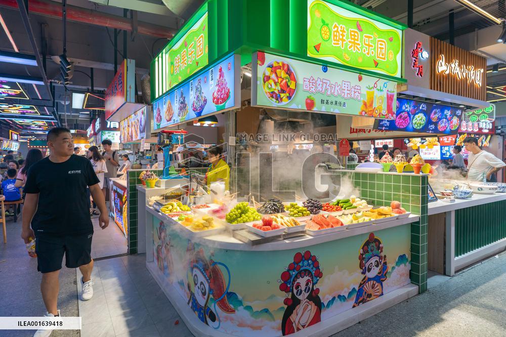 Night Consumption Popular in Chongqing