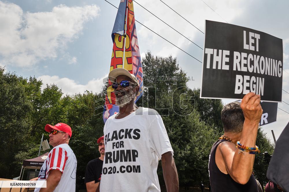 Trump Surrenders At Georgia Jail - Atlanta