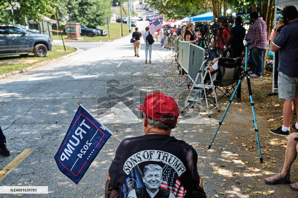 Trump Surrenders At Georgia Jail - Atlanta