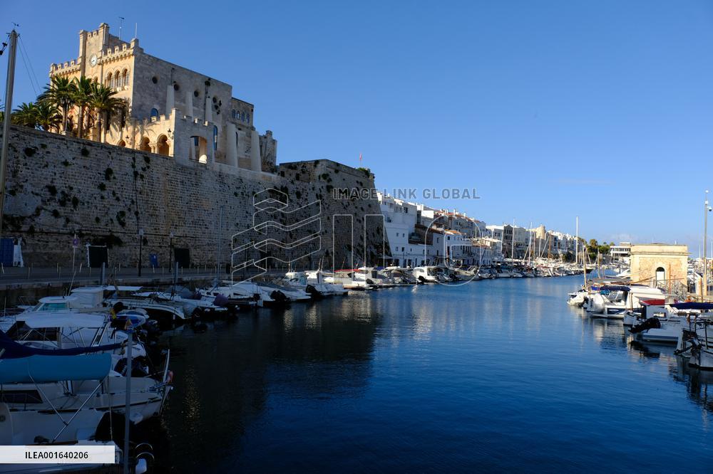 Ciutadella Illustration