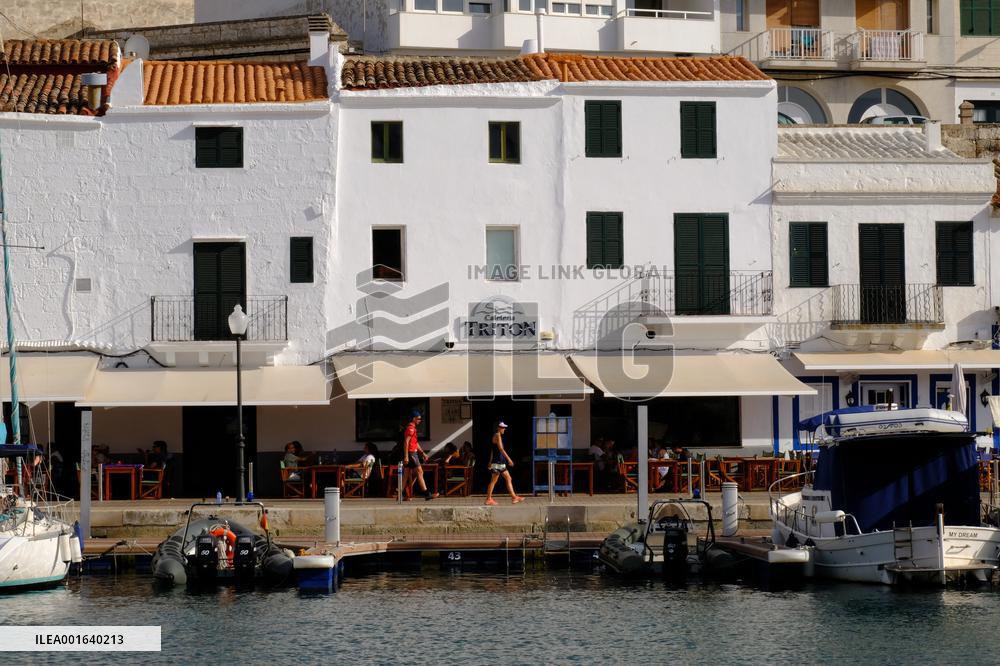 Ciutadella Illustration