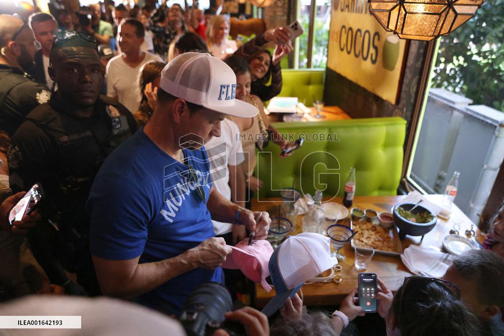 Mark Wahlberg spotted at Roccos Tacos Delray Beach