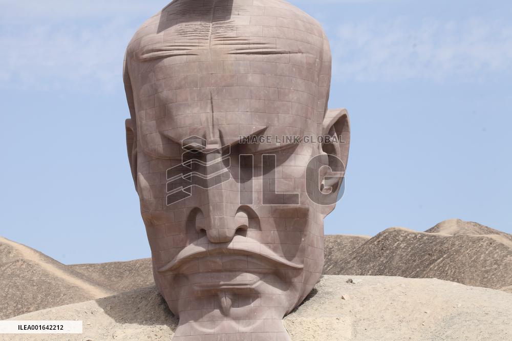 Gobi Desert Landmark Sculpture Works in Guazhou