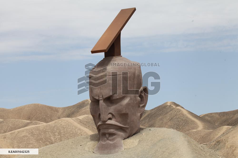 Gobi Desert Landmark Sculpture Works in Guazhou