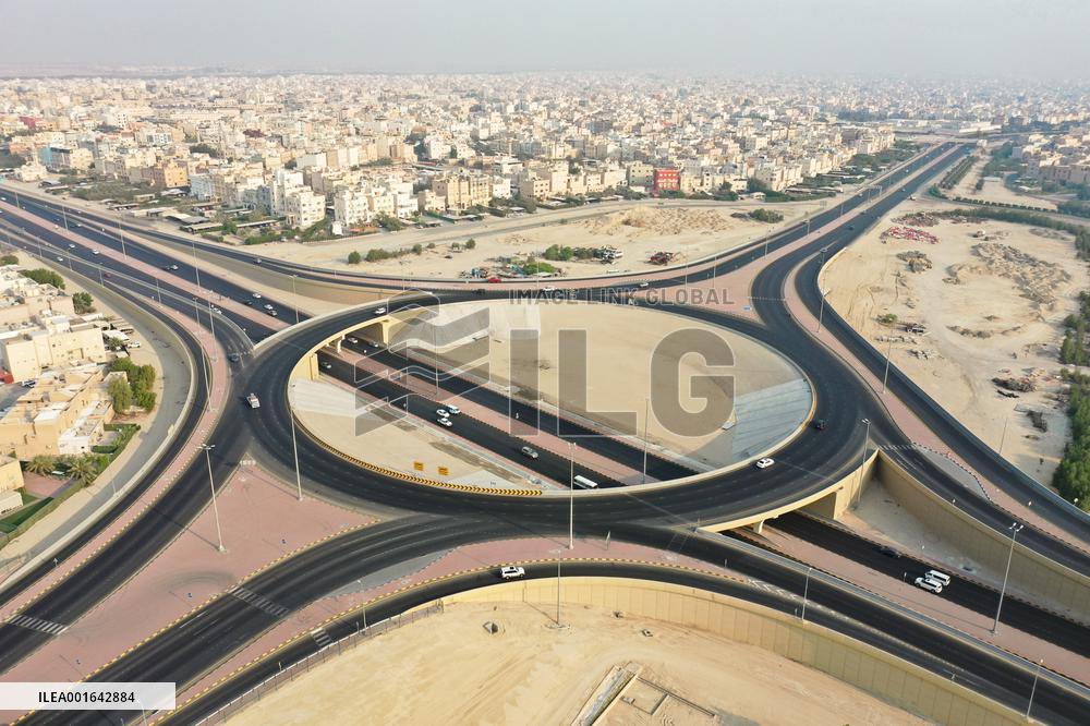 KUWAIT-CHINESE COMPANY-ROAD PROJECT-DELIVERY